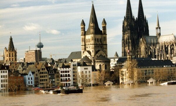 Kölnische Rundschau – Geschichte, Bedeutung und Zukunft der traditionsreichen Kölner Zeitung